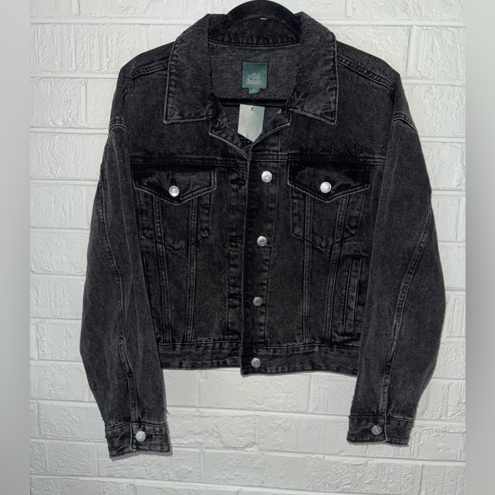 NWT WILD FABLE women’s Jean jacket Sz M ✨